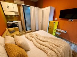 Glasgow Road (D19), Terrace #624169871